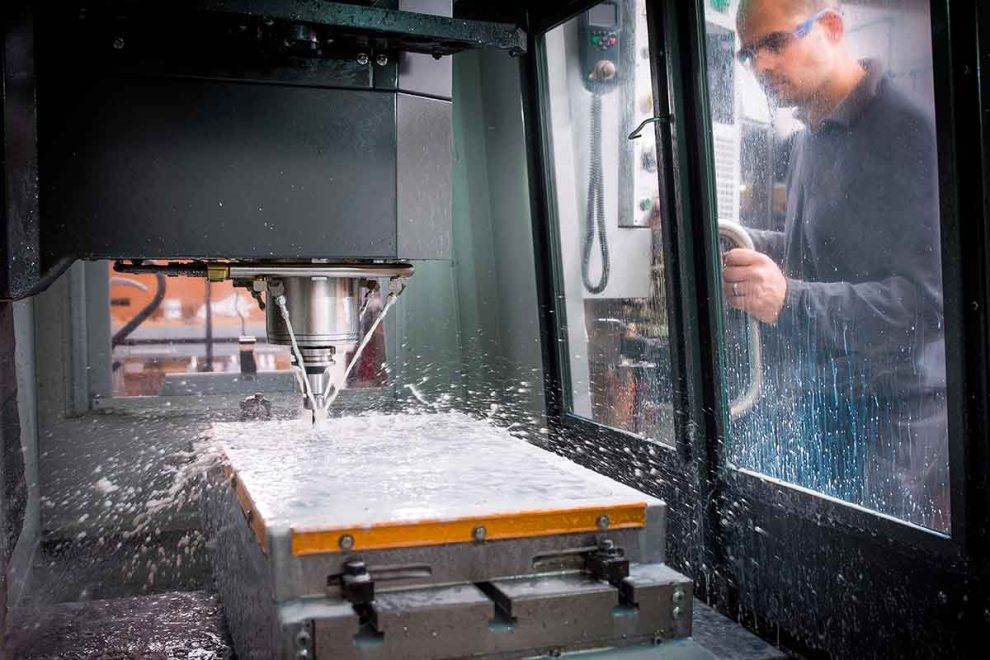 ¿Qué se puede hacer con la máquina CNC?