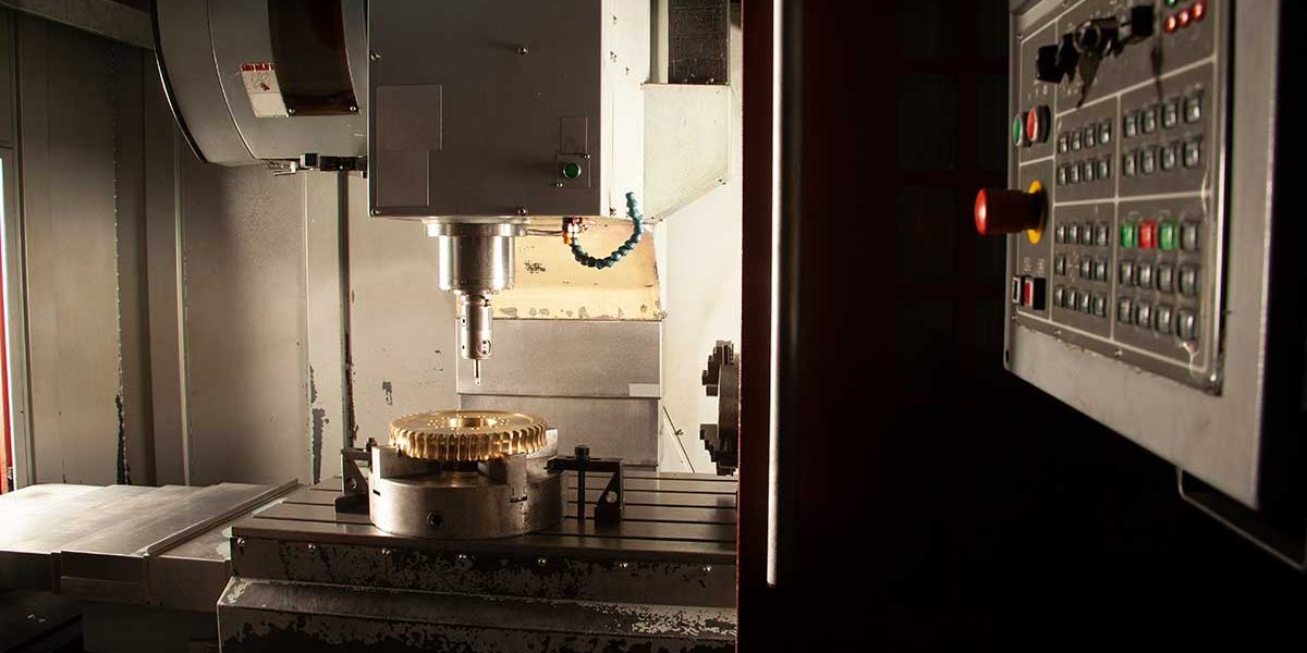 mecanizado-cnc El mecanizado CNC es útil para fabricar piezas con alta precisión y repetitividad.